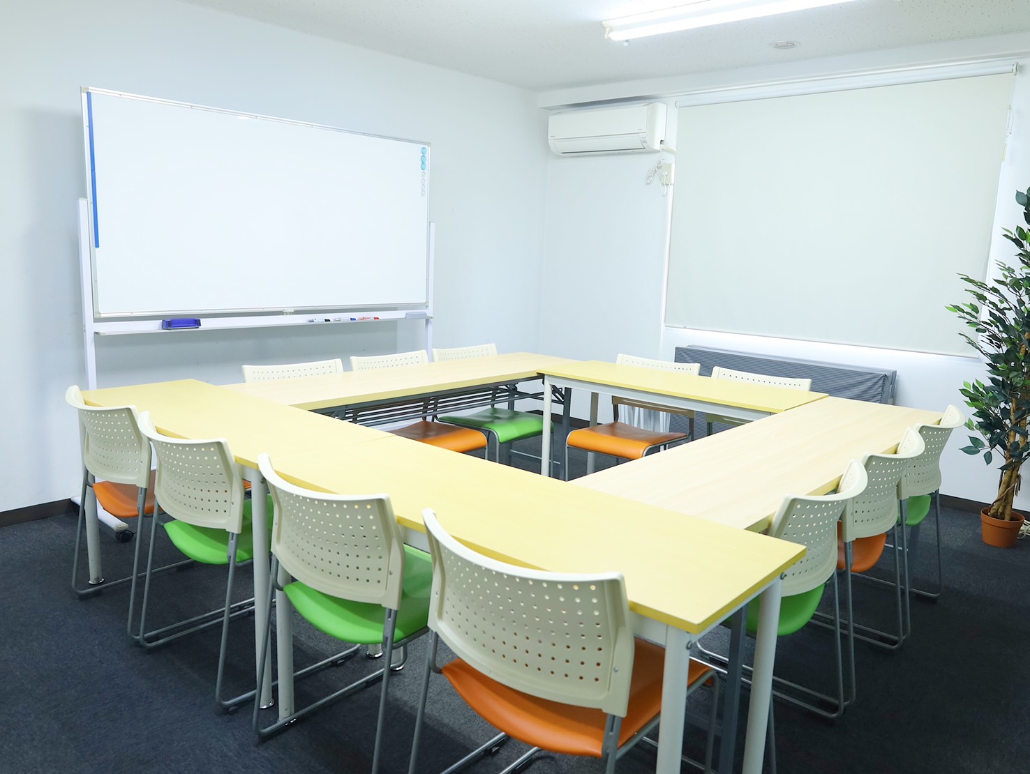 秋葉原のレンタルスペース外観・イメージ（駅近・設備無料・18㎡）